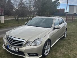 Mercedes-Benz E350, 3.5 l., Седан