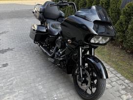 Harley-davidson Road Glide 1868cc, čioperiai