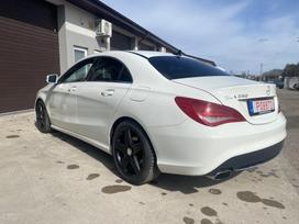 Mercedes-benz Cla250, sedanas