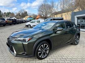 Lexus UX 250h, 2.0 l., Внедорожник / Кроссовер