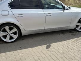 BMW 525, 2.5 l., sedanas