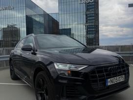 Audi Q8, 3.0 l., off-road / crossover