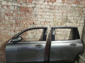 Mercedes-benz Glb250 durys