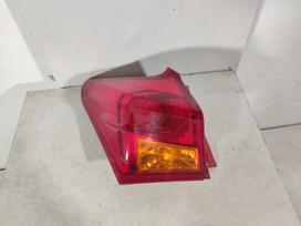 Toyota Auris lights