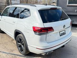 Volkswagen Atlas, 3.6 l., Внедорожник / Кроссовер