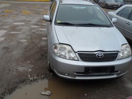 Toyota Corolla по частям