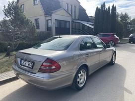 Mercedes-Benz E200, 2.2 l., Седан