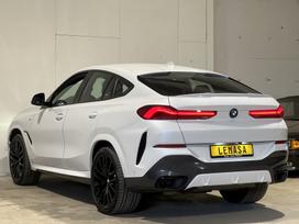 BMW X6, 3.0 l., off-road / crossover