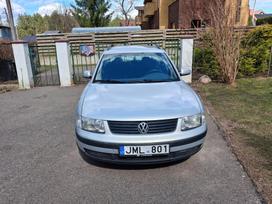 Volkswagen Passat, 1.8 l., universalas