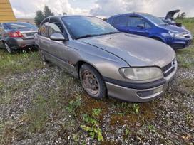 Opel Omega dalimis. 2026 6 25 pigios dalys