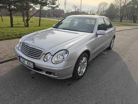 Mercedes-benz E320, 3.2 l., sedanas