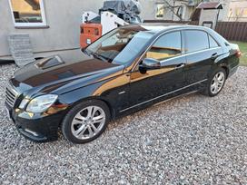 Mercedes-Benz E220, 2.1 l., Седан