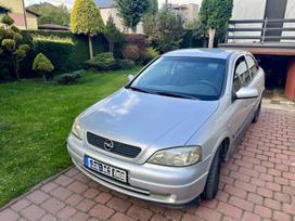 Opel Astra, 2.0 l., Хэтчбек