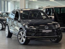 Volkswagen Touareg, 4.1 l., off-road / crossover
