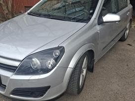 Opel Astra, 1.7 l., saloon / sedan