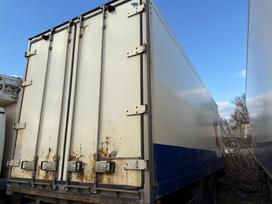 -Kita- Izoterminė būda, trucks
