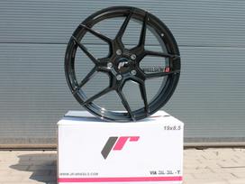 Japan Racing JR34 Gloss Black, light alloy, R20