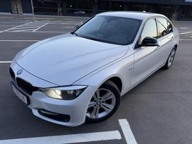 BMW 318, 2.0 l., Седан