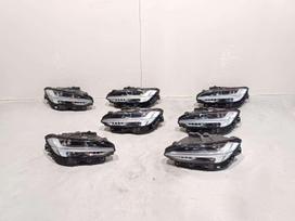 Volvo V90 lights