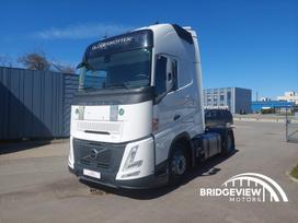 Volvo FH460, double sleeper