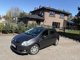 Toyota Auris, 1.6 l., hatchback