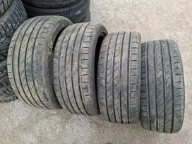 Tracmax, all-season 245/40 R19