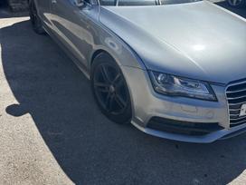 Audi A7 dalimis. Detaliu pristatymas
