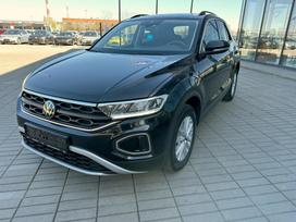 Volkswagen T-Roc, 1.0 l., off-road / crossover