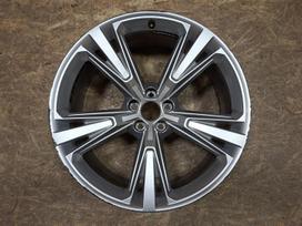 Audi Q8, 4M0601025H, Cen30247