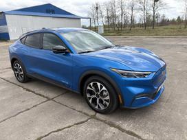 Ford Mustang Mach-E, 73 kWh, hatchback