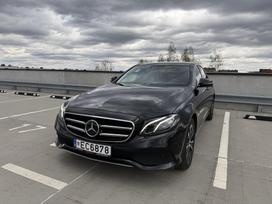 Mercedes-Benz E300, 2.0 l., Седан