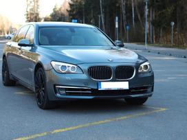 BMW 740, 3.0 l., saloon / sedan