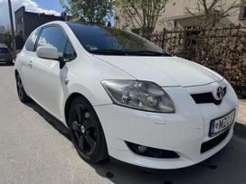 Toyota Auris, 2.2 l., hatchback