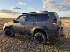 Toyota Land Cruiser, visureigis / krosoveris