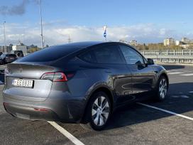 Tesla Model Y, 75 kWh, off-road / crossover
