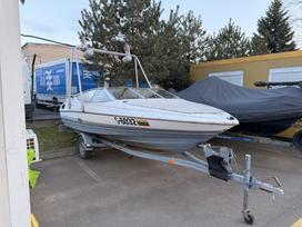Bayliner Capri, jachtos / kateriai