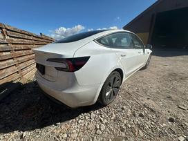 Tesla Model 3, 82 kWh, hatchback
