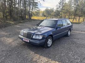 Mercedes-Benz E250, 2.5 l., wagon
