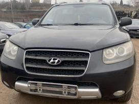 Hyundai Santa Fe for parts. Turime daug įvairių markių automobilių ardyme va