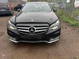 Mercedes-Benz E220 по частям. Turime daug įvairių markių automobilių ardyme va