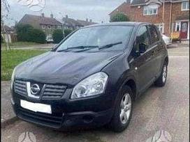 Nissan Qashqai по частям. 1 5 dci turime daug įvairių markių automobilių ardy