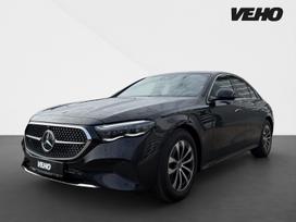 Mercedes-Benz E200, 2.0 l., Седан