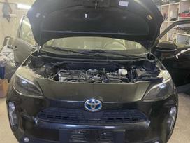 Toyota Yaris Cross по частям