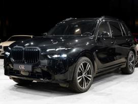 BMW X7, 3.0 l., off-road / crossover