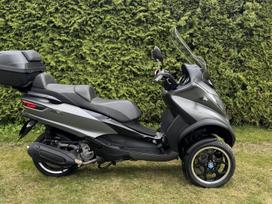 Piaggio MP3 300cc, triračiai