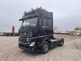 Mercedes-Benz Actros 1848, double sleeper