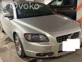 Volvo C70 dalimis. Turime daug įvairių markių