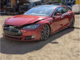 Tesla Model S variklis