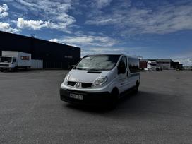 Renault Trafic, 2.0 l., Пассажирский микроавтобус