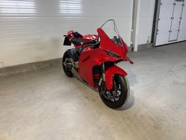 Ducati Panigale 1103cc, спортбайки / superbikes